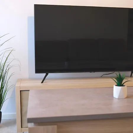 Modern In Telliskivi Creative Apartment
